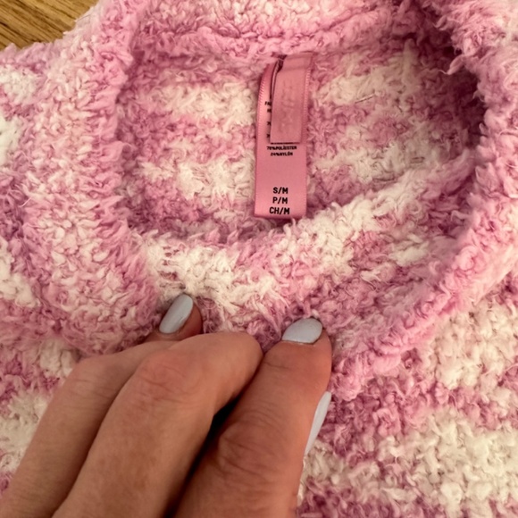 NWOT Skims Matching Pullover and Pants Set Houndstooth Pink S/M - Picture 7 of 11